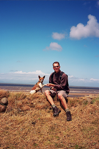 One man and his dog: at Mile 21 Fortlet