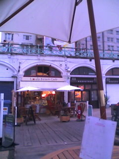 Louis beach cafe