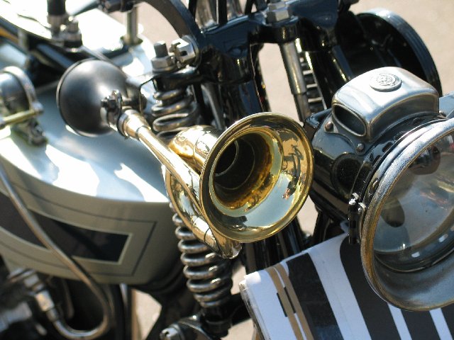 Brass horn