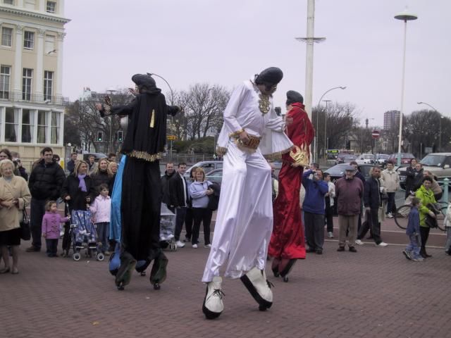 Tall Elvises